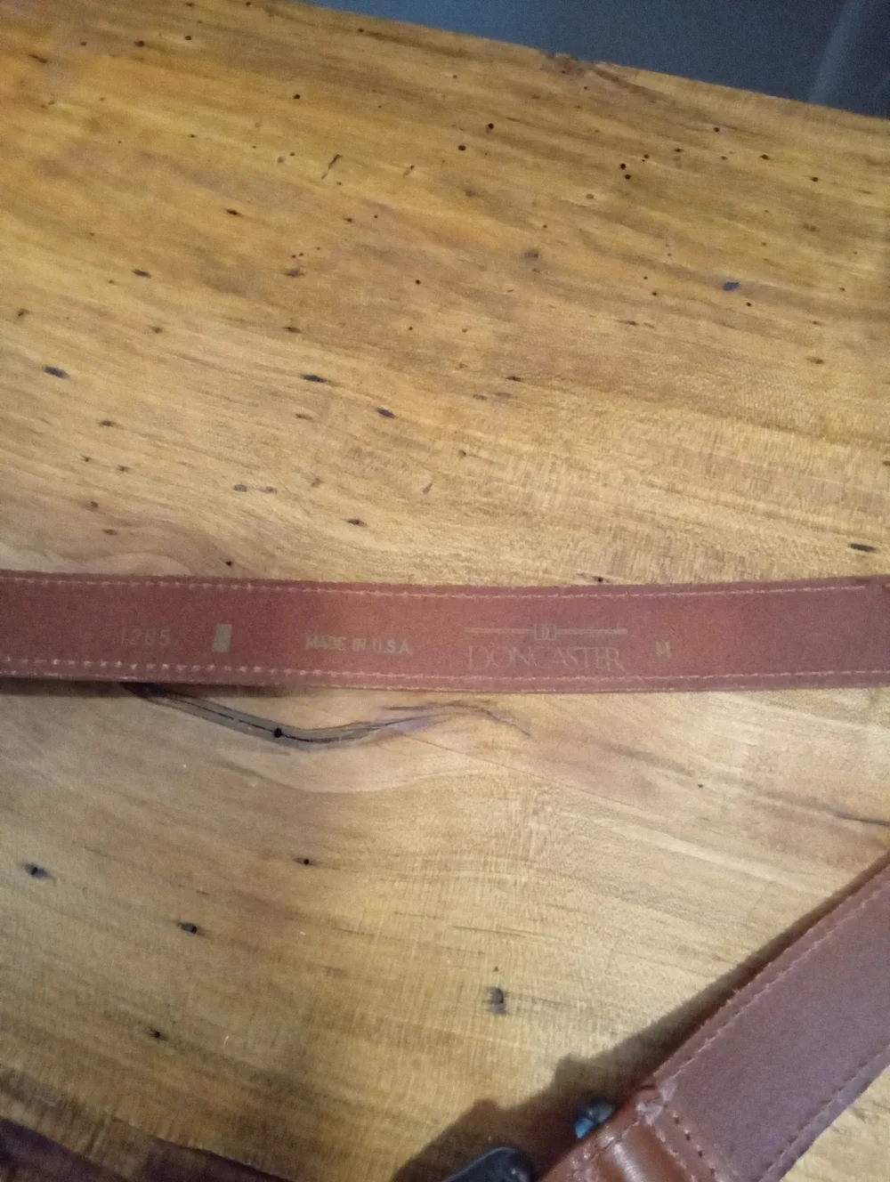Vintage Doncaster Sz Medium Brown Leather Chain Link Belt w/nickle Buckle